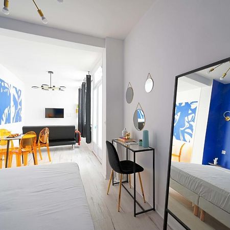 Modern Large Studio Apartment For 3 Париж Экстерьер фото