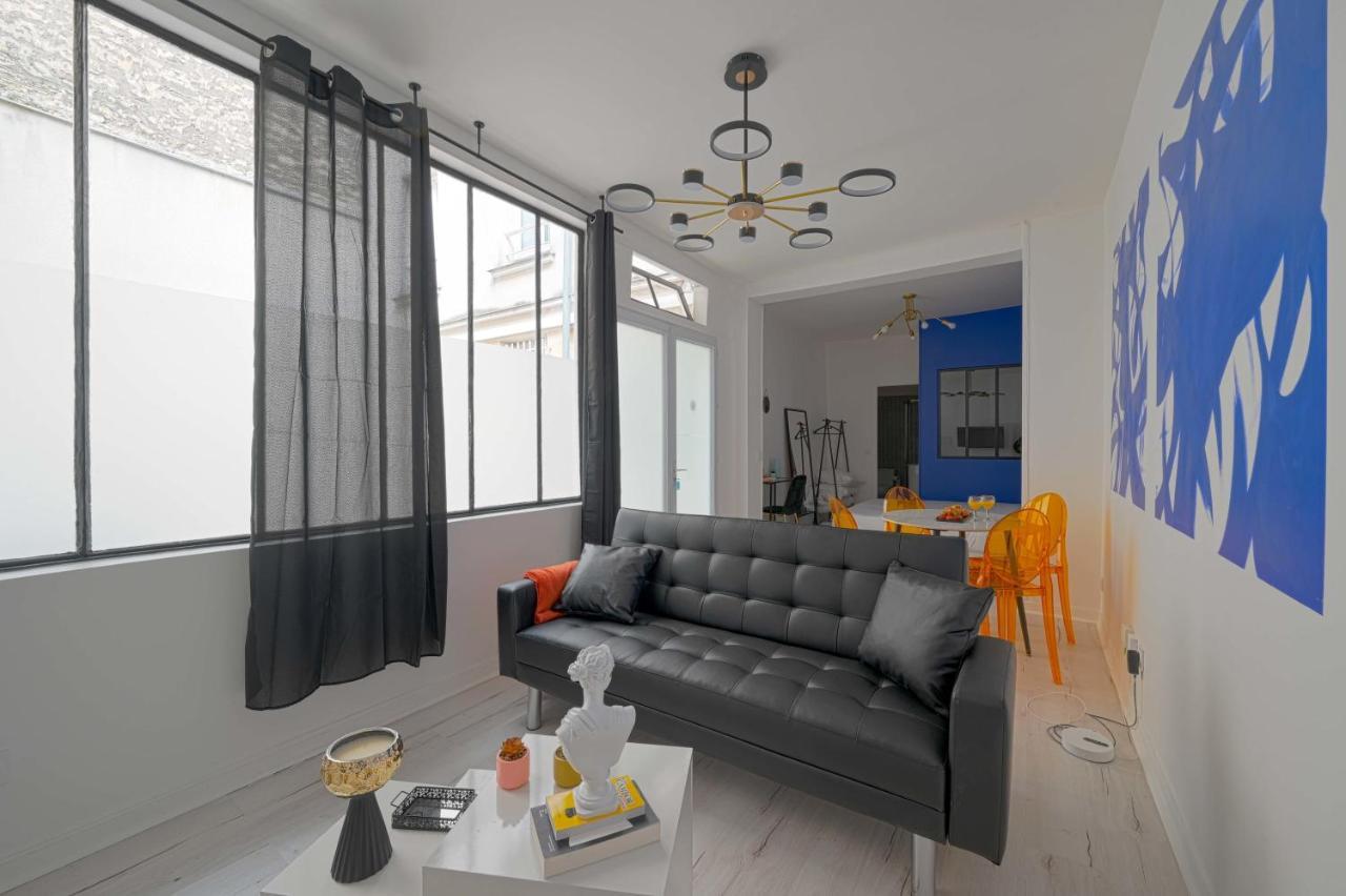 Modern Large Studio Apartment For 3 Париж Экстерьер фото
